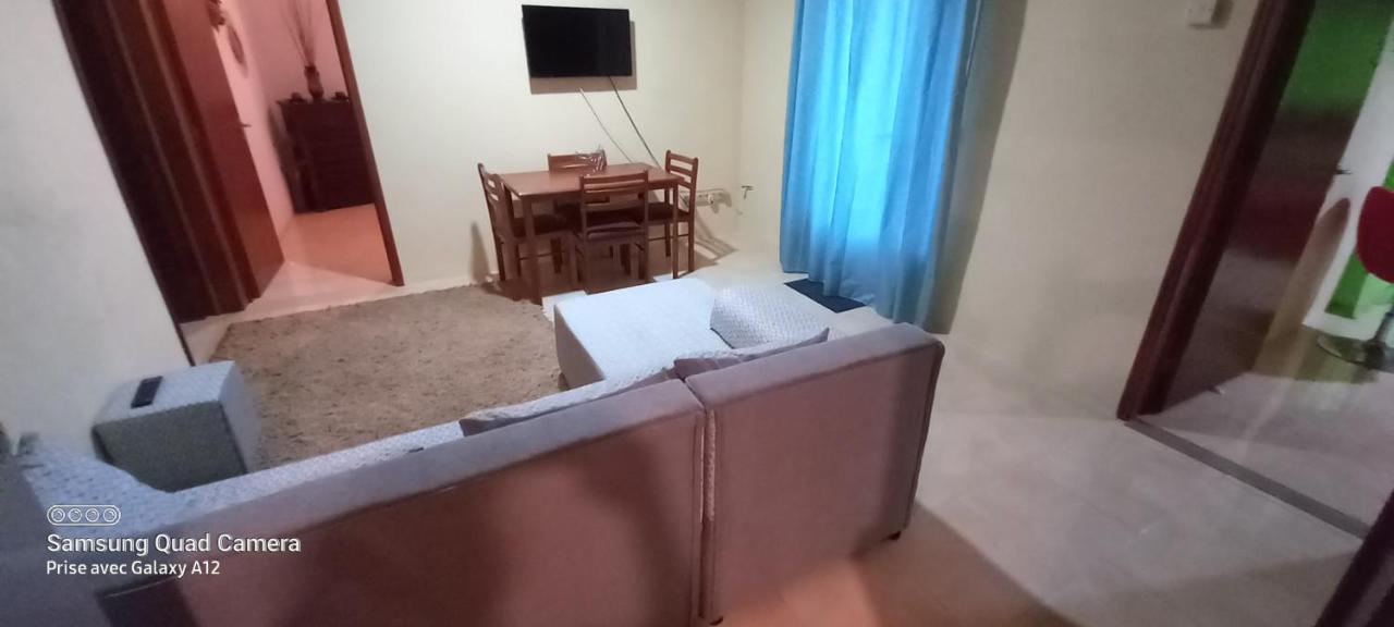Chez Mimi Apartment มาเฮบอร์ก ภายนอก รูปภาพ